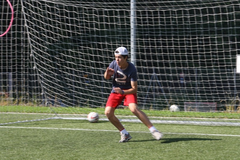 Village Camps International Summer Camp Leysin, Switzerland 2025-08-09 https://www.villagecamps.com/journals_admin/images/687-23-pitch (5).jpg